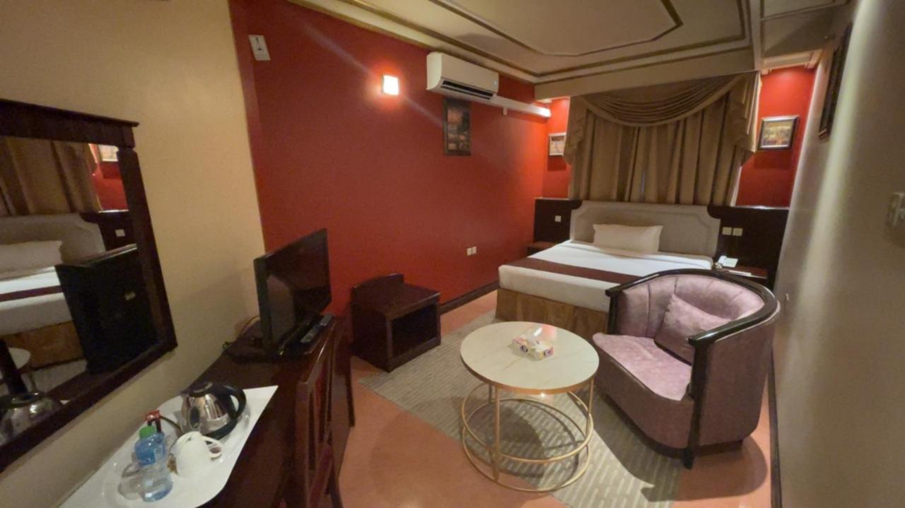 Al Mansour Grand Hotel Ḩafar al Bāţin Extérieur photo