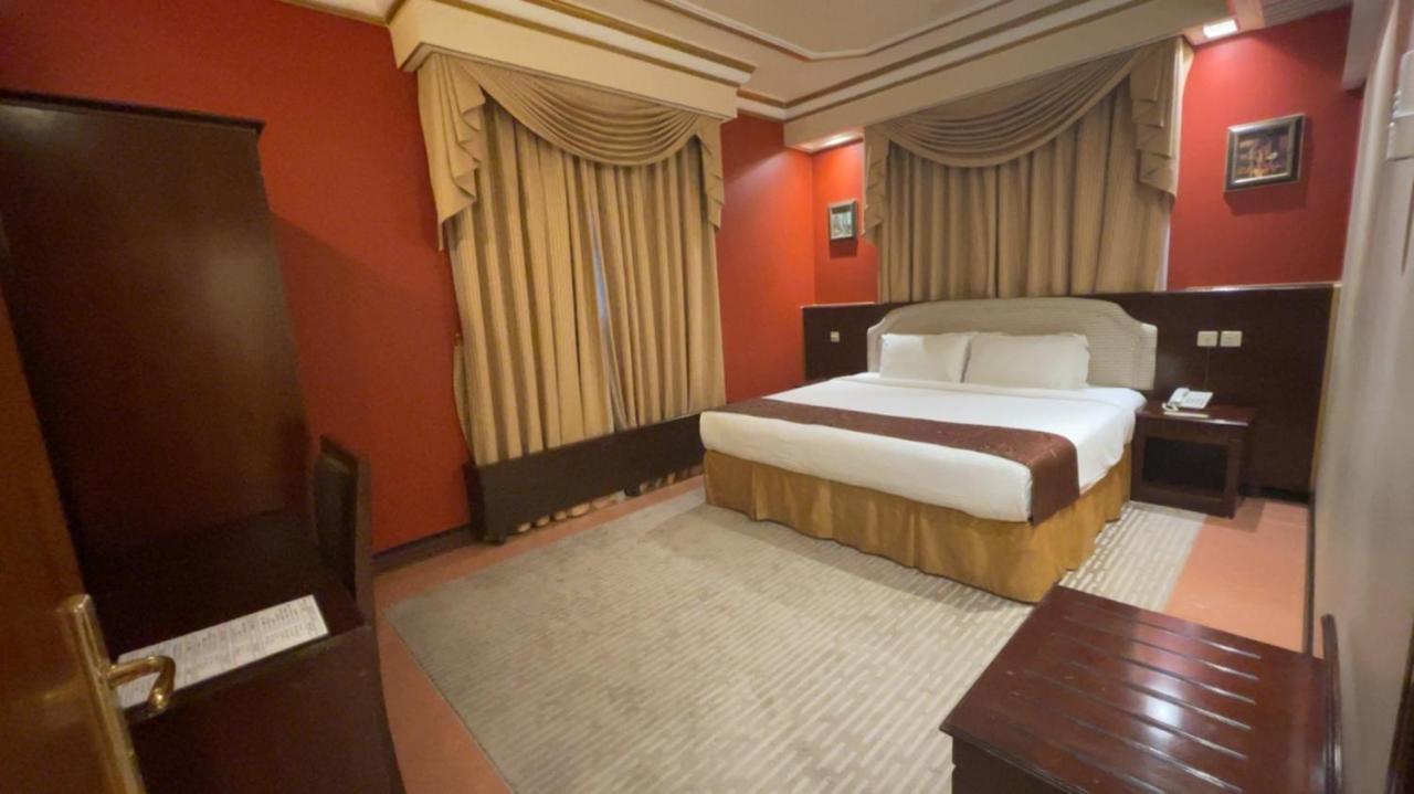 Al Mansour Grand Hotel Ḩafar al Bāţin Extérieur photo